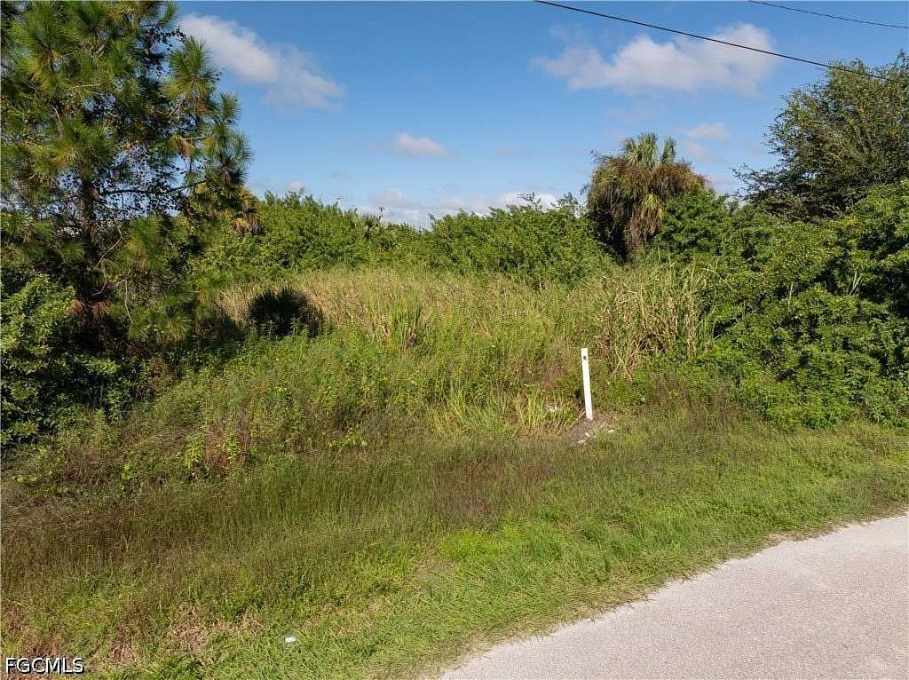 0.35 Acres of Residential Land for Sale in Lehigh Acres, Florida