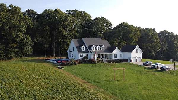 3.68 Acres of Land with Home for Sale in Cross Plains, Tennessee