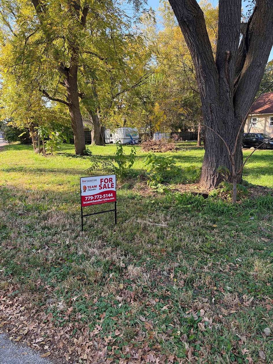 0.17 Acres of Land for Sale in Rockford, Illinois