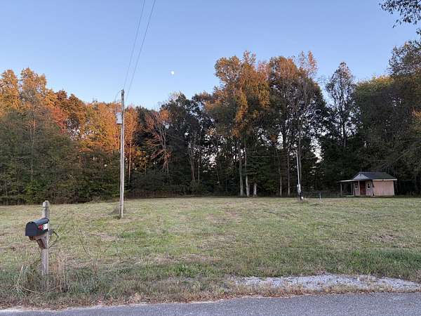 1.9 Acres of Residential Land for Sale in McMinnville, Tennessee