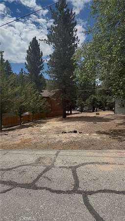 0.08 Acres of Residential Land for Sale in Green Valley Lake, California