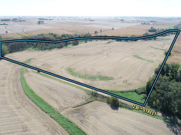 52 Acres of Land for Sale in Tipton, Iowa