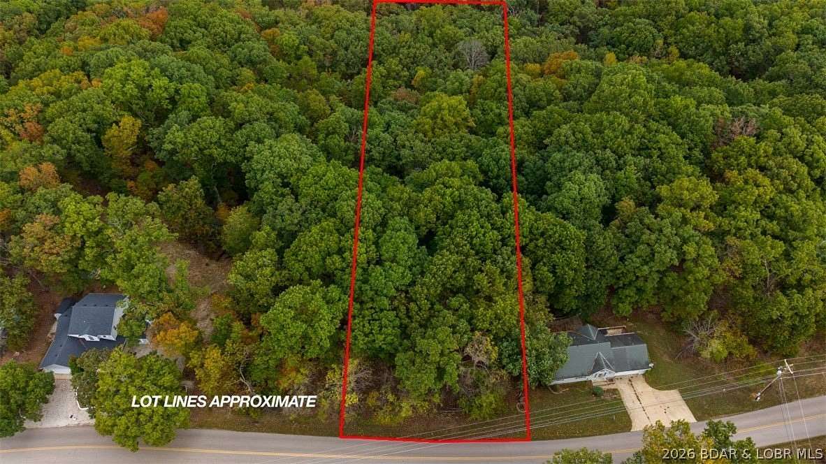1 Acre of Residential Land for Sale in Sunrise Beach, Missouri