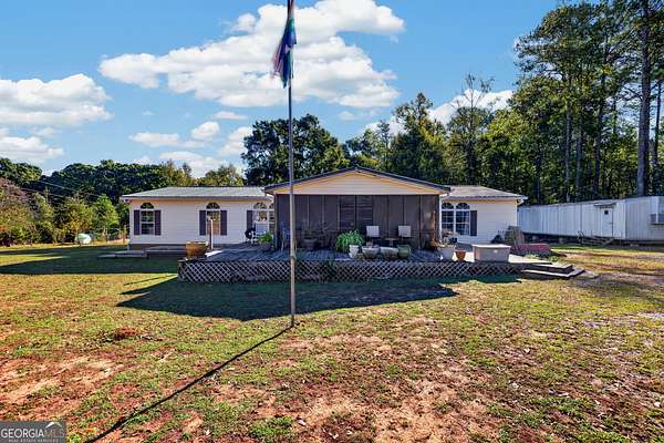 5 Acres of Land with Home for Sale in Rutledge, Georgia