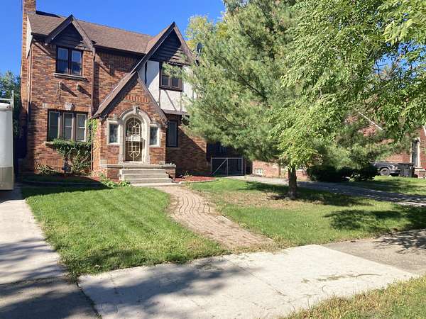 6.53 Acres of Land with Home for Sale in Detroit, Michigan