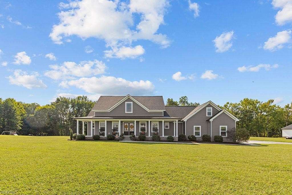 1.73 Acres of Land with Home for Sale in Franklin, Virginia
