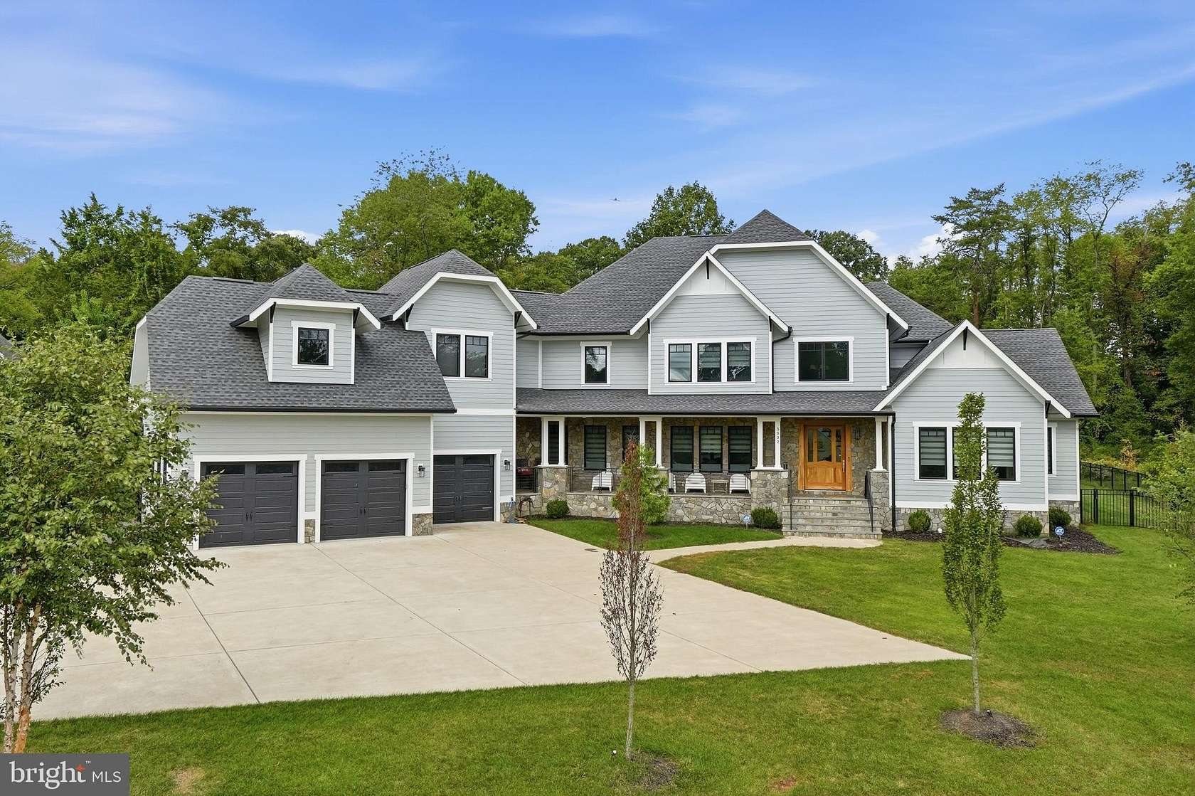 1.73 Acres of Land with Home for Sale in Centreville, Virginia
