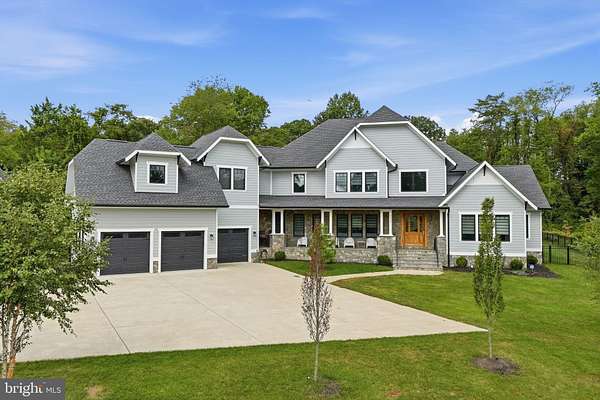 1.73 Acres of Land with Home for Sale in Centreville, Virginia