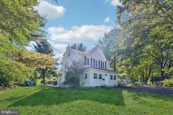 2.5 Acres of Land with Home for Sale in Marbury, Maryland
