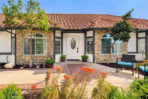 2.2 Acres of Land with Home for Sale in Fallbrook, California