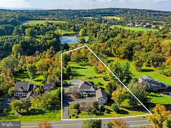 3 Acres of Land with Home for Sale in Leesburg, Virginia