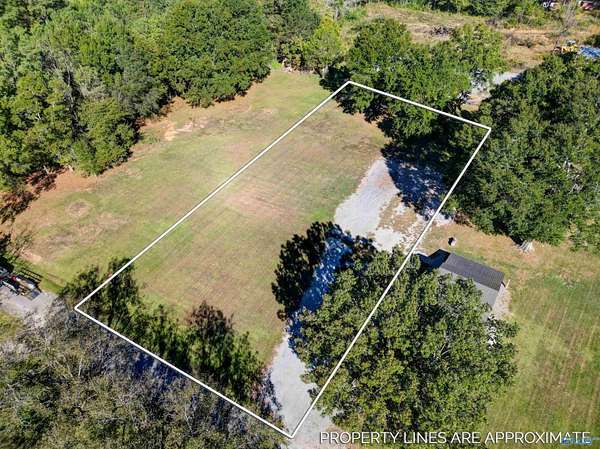 0.84 Acres of Residential Land for Sale in Hartselle, Alabama