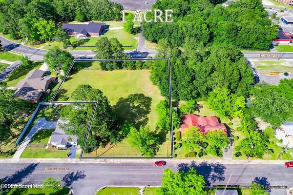 1 Acre of Residential Land for Sale in Waycross, Georgia