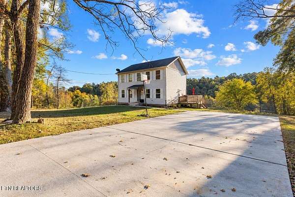 17.9 Acres of Land with Home for Sale in Blaine, Tennessee