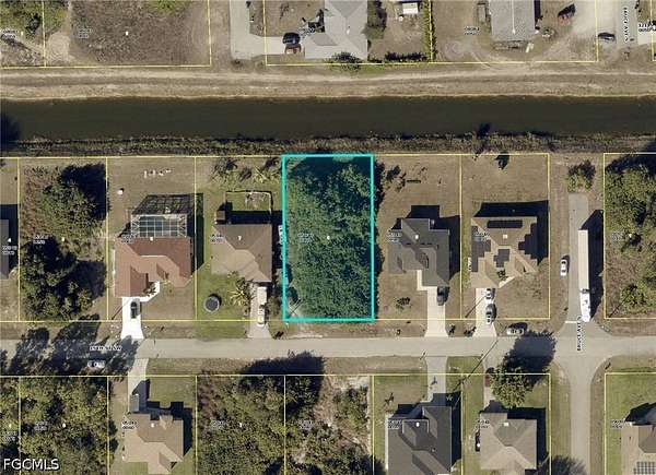 0.27 Acres of Residential Land for Sale in Lehigh Acres, Florida