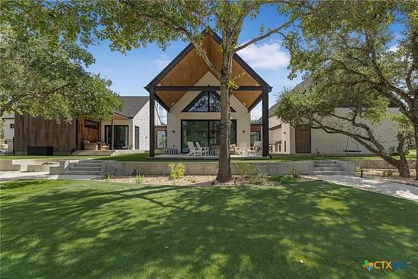1.64 Acres of Land with Home for Sale in Victoria, Texas