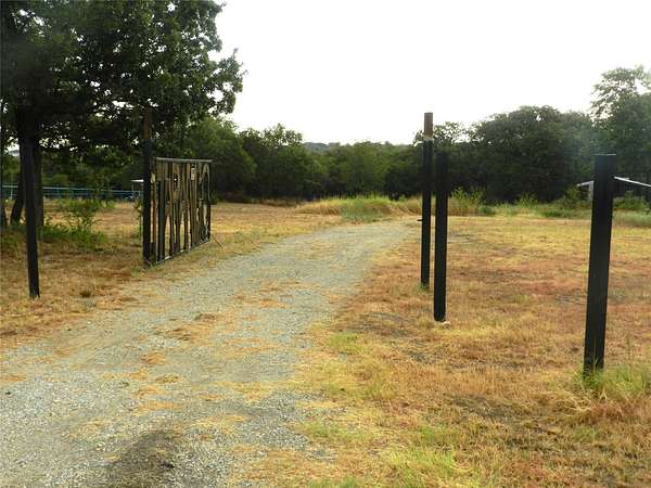 3.2 Acres of Land for Sale in Springtown, Texas