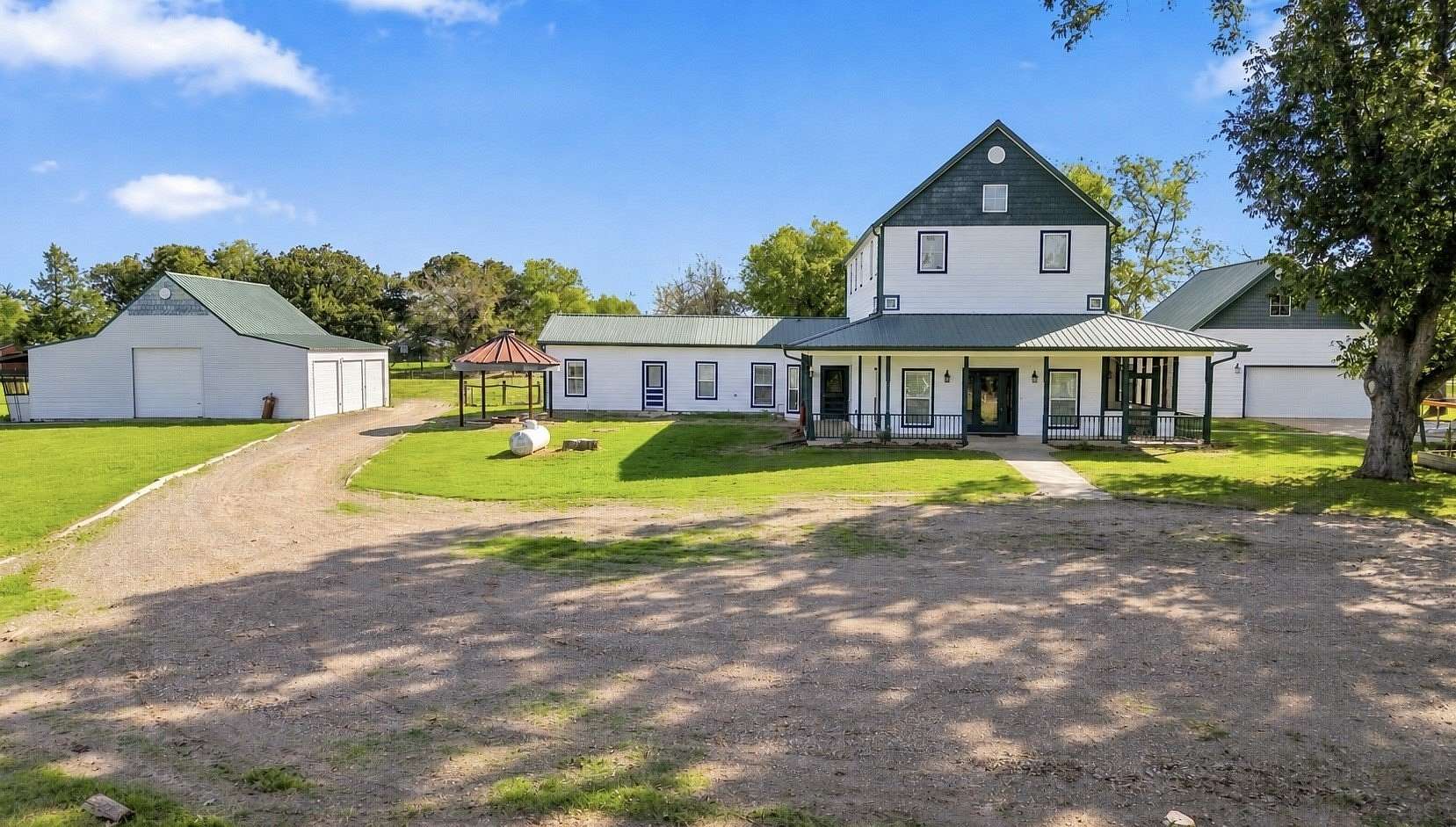 13.5 Acres of Land with Home for Sale in Cooper, Texas