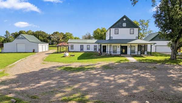 13.5 Acres of Land with Home for Sale in Cooper, Texas