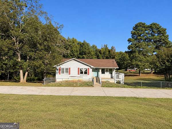 1.64 Acres of Land with Home for Sale in Watkinsville, Georgia
