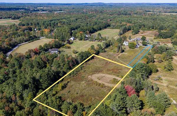 4.5 Acres of Residential Land for Sale in Cumberland Town, Maine