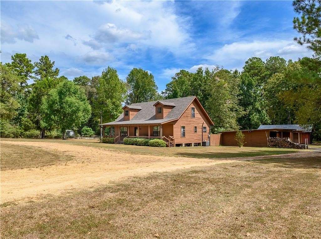2.82 Acres of Land with Home for Sale in Dry Prong, Louisiana