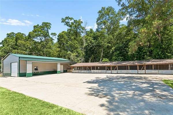 26 Acres of Agricultural Land with Home for Sale in Carriere, Mississippi