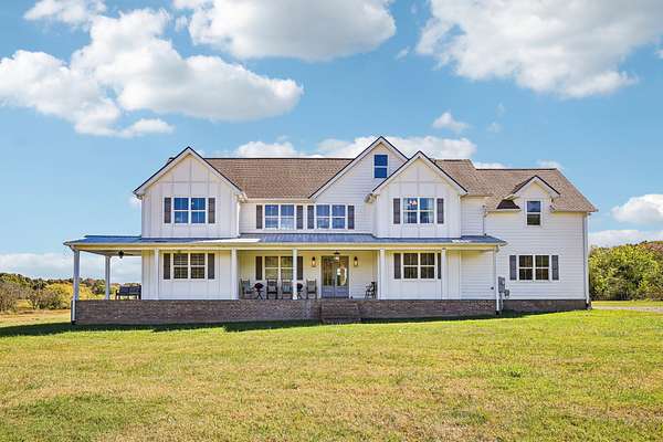 11.6 Acres of Land with Home for Sale in Lebanon, Tennessee