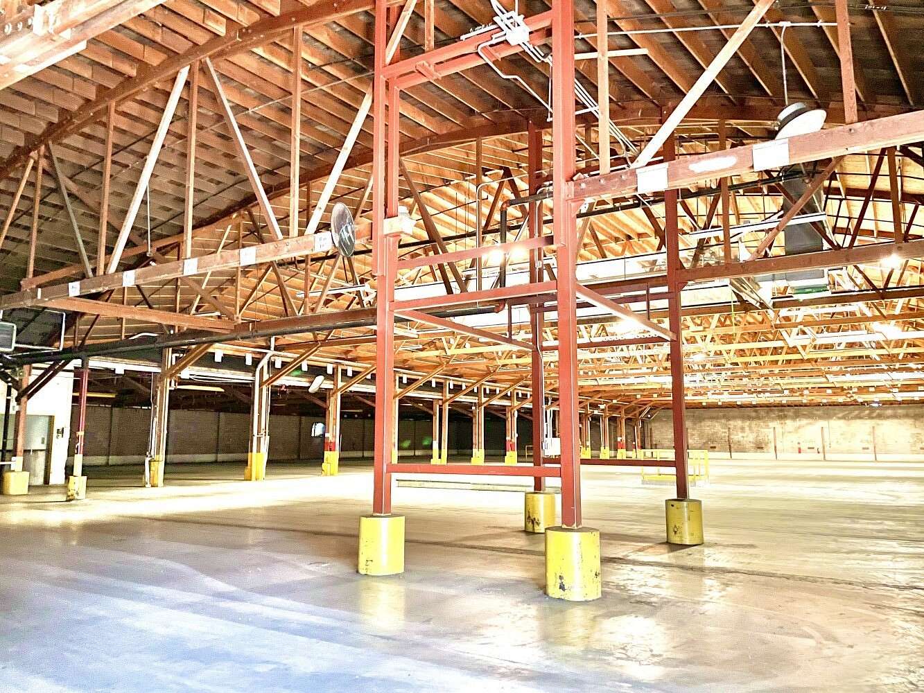 4.15 Acres of Commercial Land for Sale in Kennewick, Washington