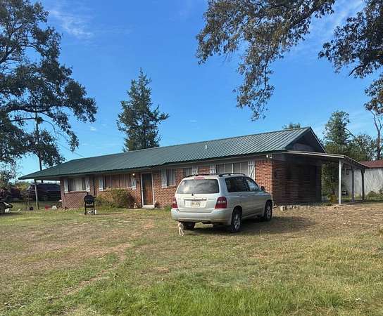 2 Acres of Land with Home for Sale in Many, Louisiana