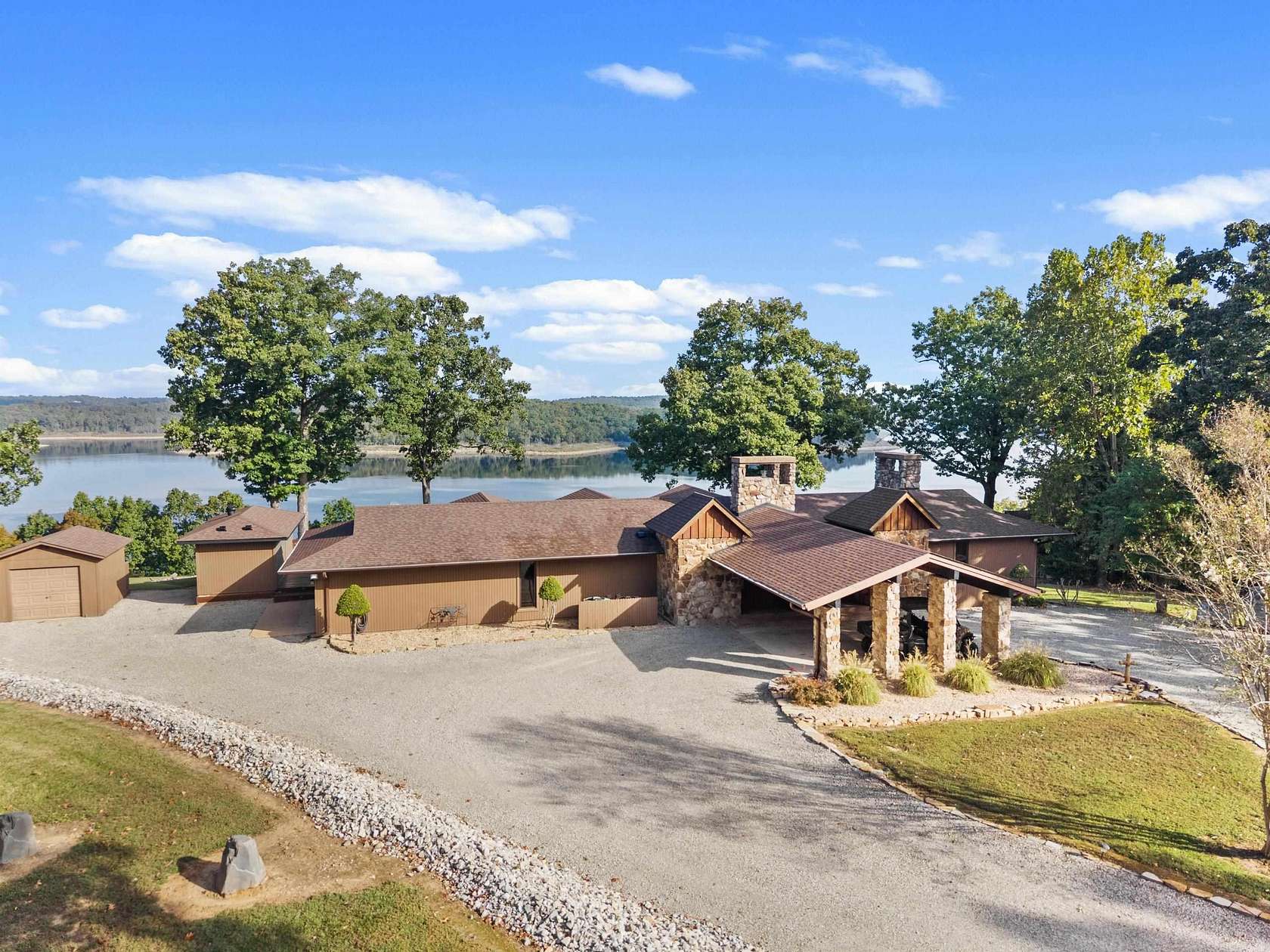 3.67 Acres of Land with Home for Sale in Mountain Home, Arkansas