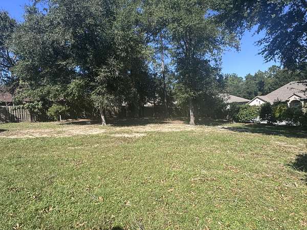 0.25 Acres of Residential Land for Sale in Crestview, Florida