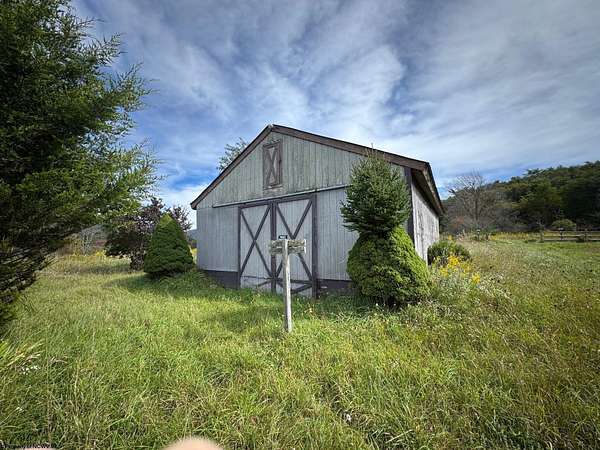 1 Acre of Residential Land for Sale in Dryfork, West Virginia