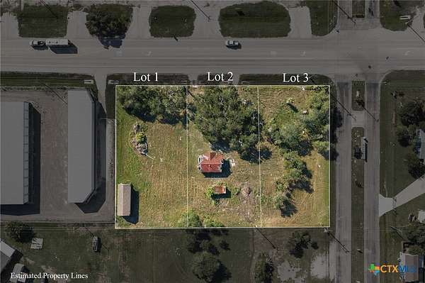1.35 Acres of Commercial Land for Sale in Rockport, Texas