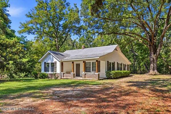 2.1 Acres of Land with Home for Sale in Yazoo City, Mississippi