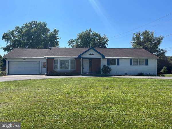 4.18 Acres of Land with Home for Sale in Northumberland, Pennsylvania
