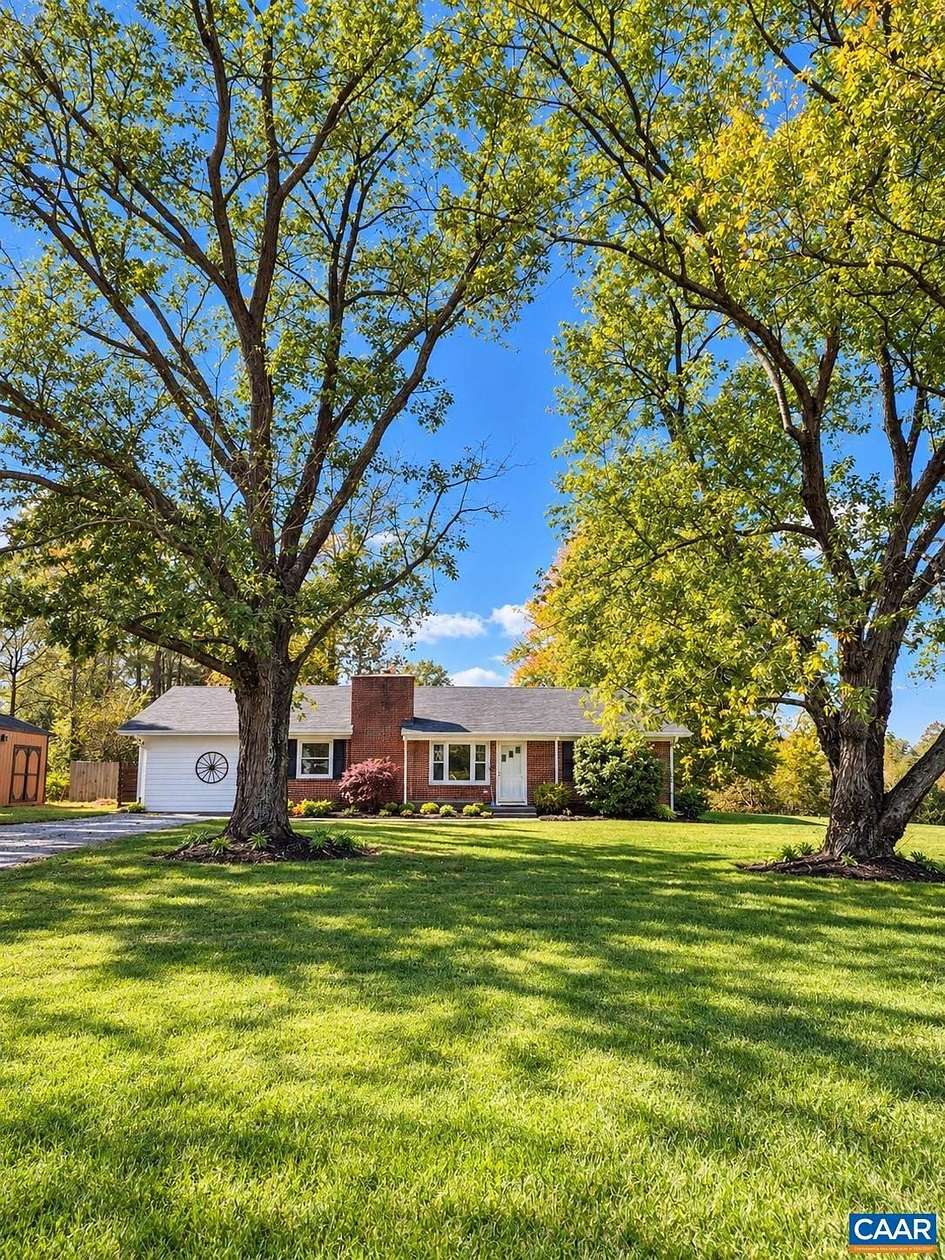 2.67 Acres of Land with Home for Sale in Palmyra, Virginia