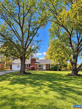2.67 Acres of Land with Home for Sale in Palmyra, Virginia
