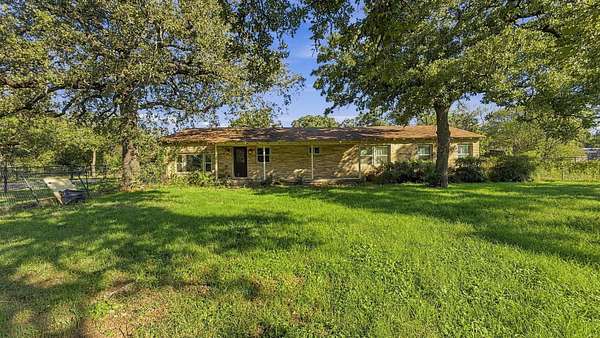 3 Acres of Land with Home for Sale in Fort Worth, Texas