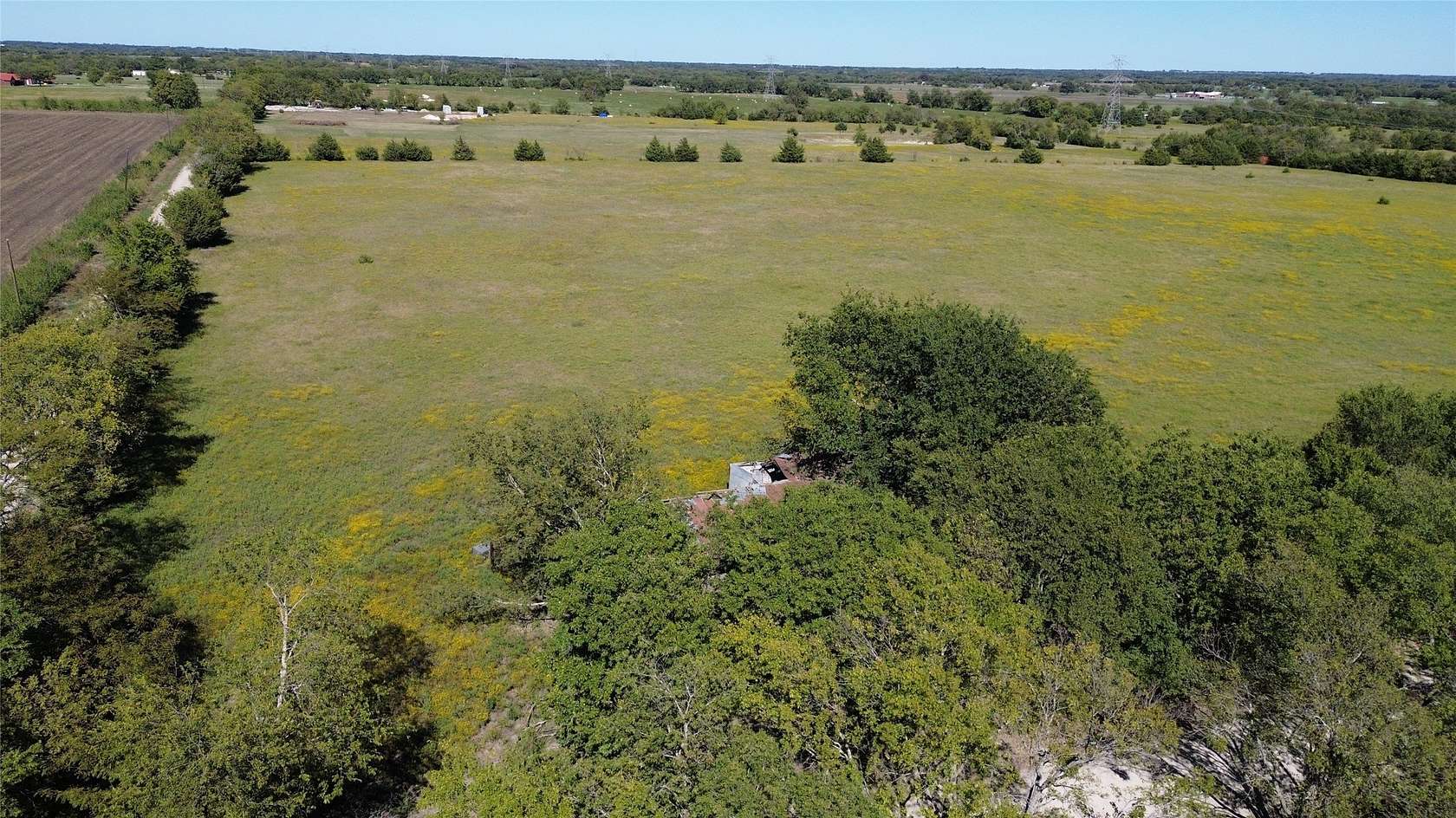 12.4 Acres of Land for Sale in Whitewright, Texas