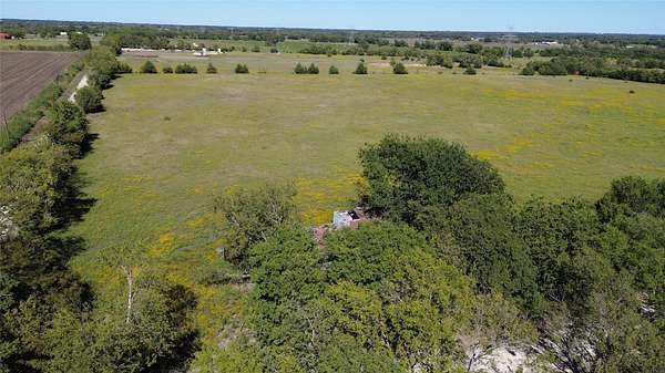 12.4 Acres of Land for Sale in Whitewright, Texas