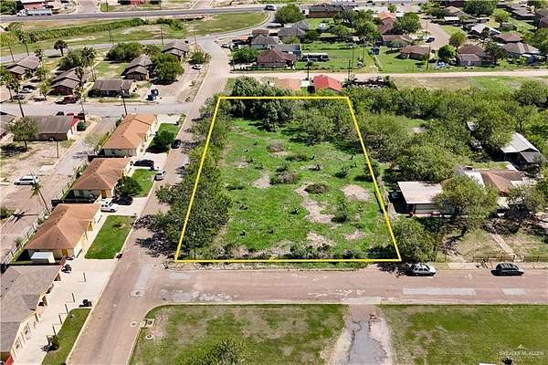 0.9 Acres of Residential Land for Sale in Mercedes, Texas
