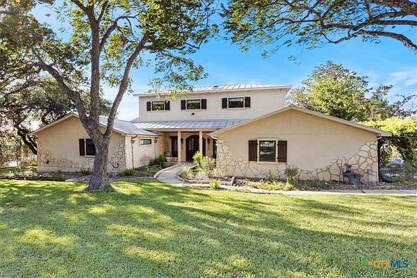 4.5 Acres of Land with Home for Sale in Canyon Lake, Texas