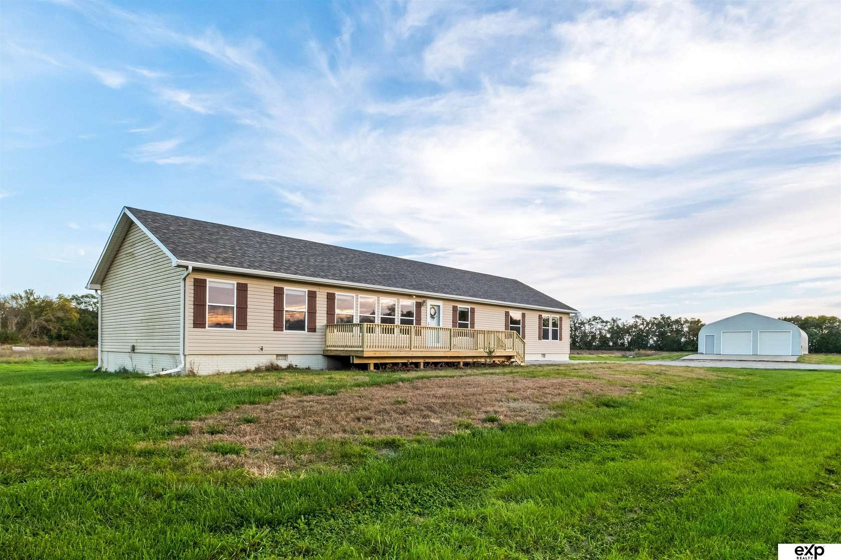 15 Acres of Land with Home for Sale in Valley, Nebraska
