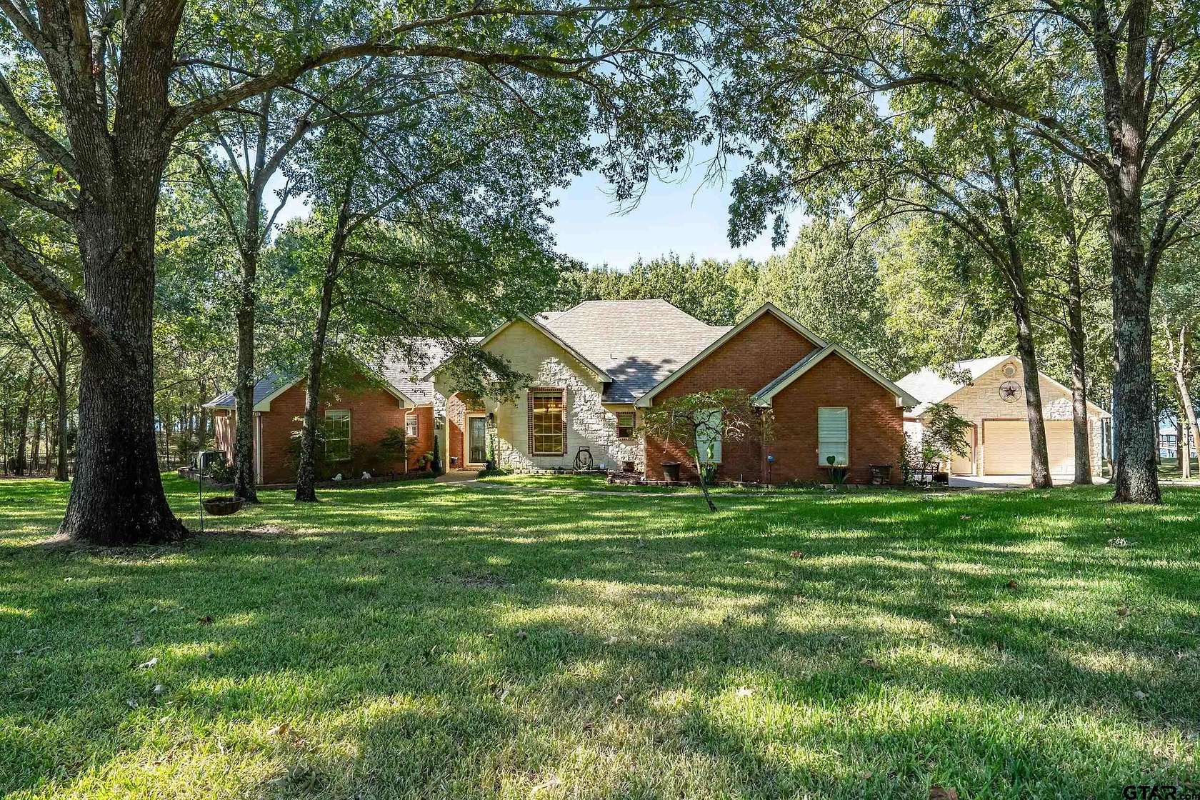 2.5 Acres of Land with Home for Sale in Yantis, Texas