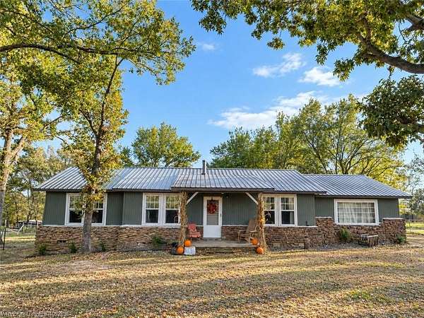 2.5 Acres of Land with Home for Sale in Sallisaw, Oklahoma