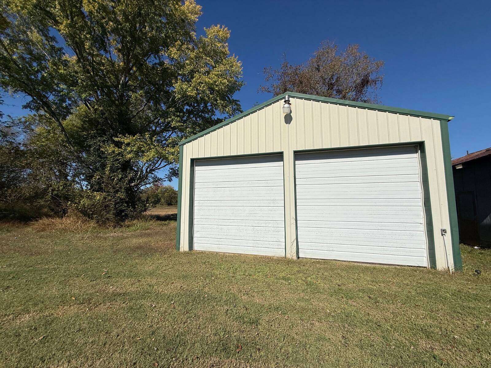 4.66 Acres of Residential Land for Sale in Tobinsport, Indiana