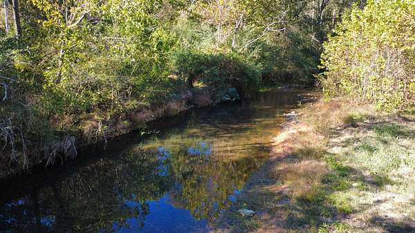2.16 Acres of Residential Land for Sale in Hohenwald, Tennessee