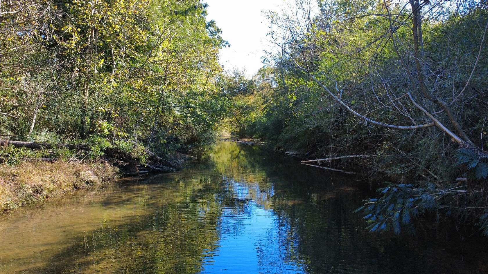 2 Acres of Residential Land for Sale in Hohenwald, Tennessee