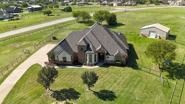 2.67 Acres of Land with Home for Sale in Azle, Texas